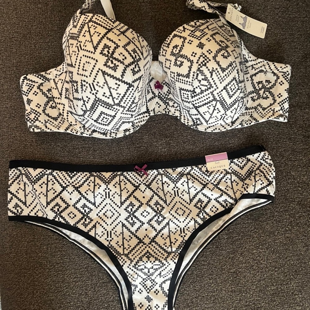 Lane Bryant Cacique Black and White Geometric Women's  Set Bra 44C/panties 18/20